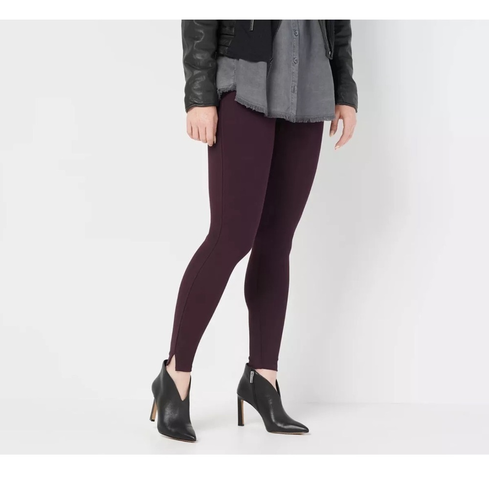 SPANX Ponte Ankle length Slimming Leggings in Brandywine size medium